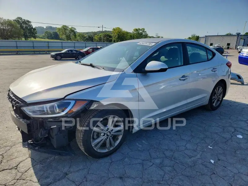 2018 Hyundai Elantra photo