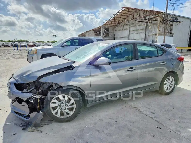 2018 Hyundai Elantra photo