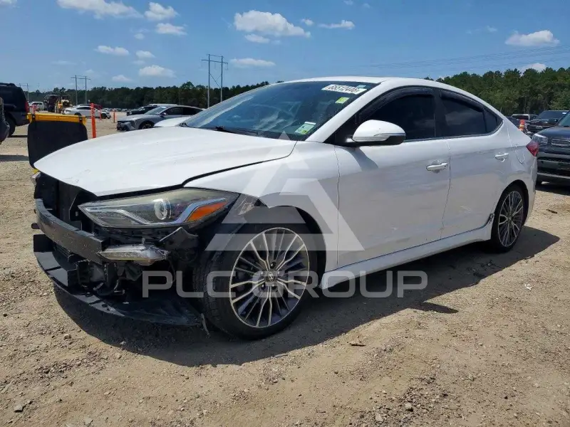 2018 Hyundai Elantra фото