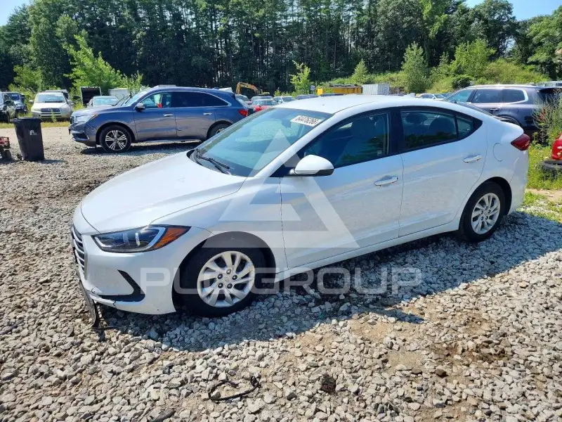 2018 Hyundai Elantra photo