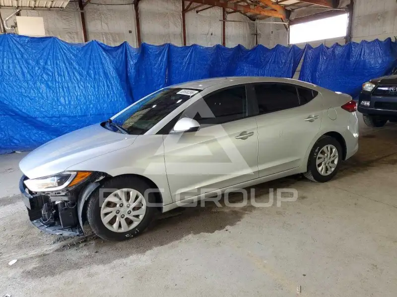 2018 Hyundai Elantra фото
