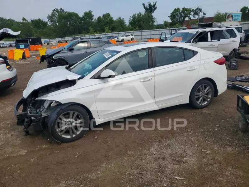2018 Hyundai Elantra фото