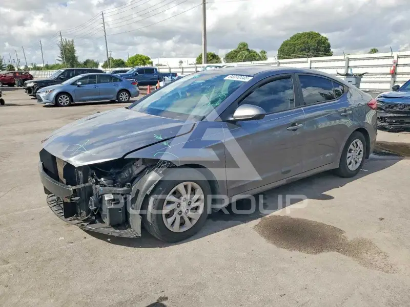 2018 Hyundai Elantra фото