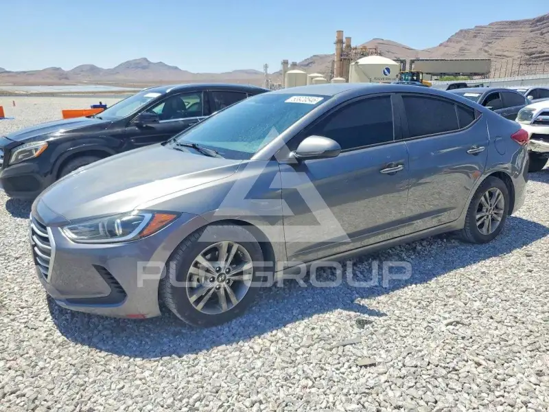 2018 Hyundai Elantra photo