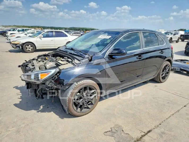 2018 Hyundai Elantra photo