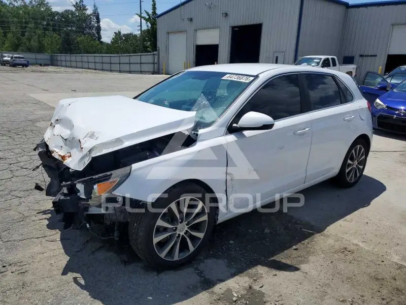 2018 Hyundai Elantra photo