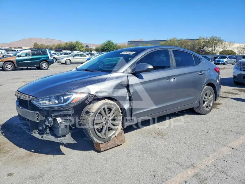 2018 Hyundai Elantra фото