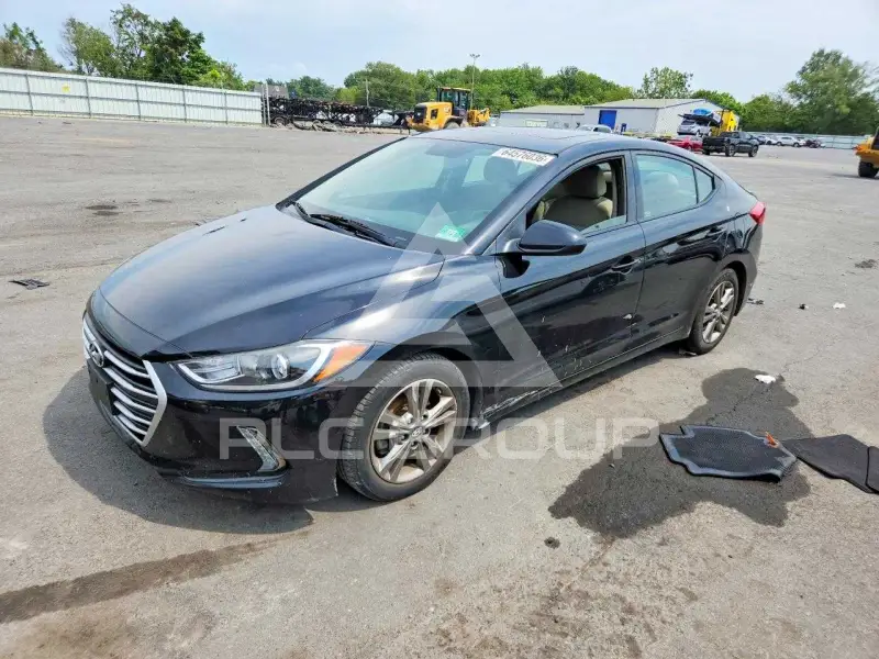 2018 Hyundai Elantra photo