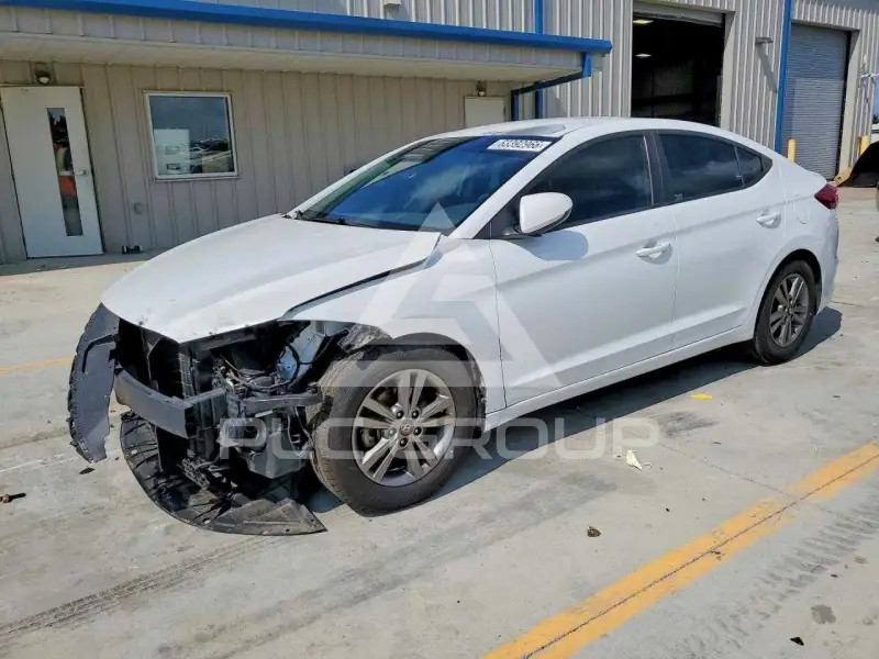 2018 Hyundai Elantra photo