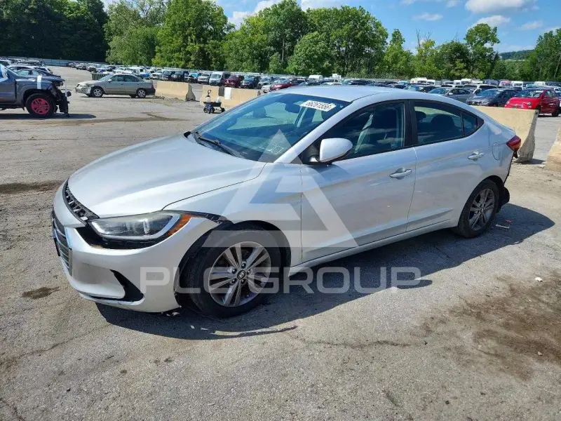 2018 Hyundai Elantra фото