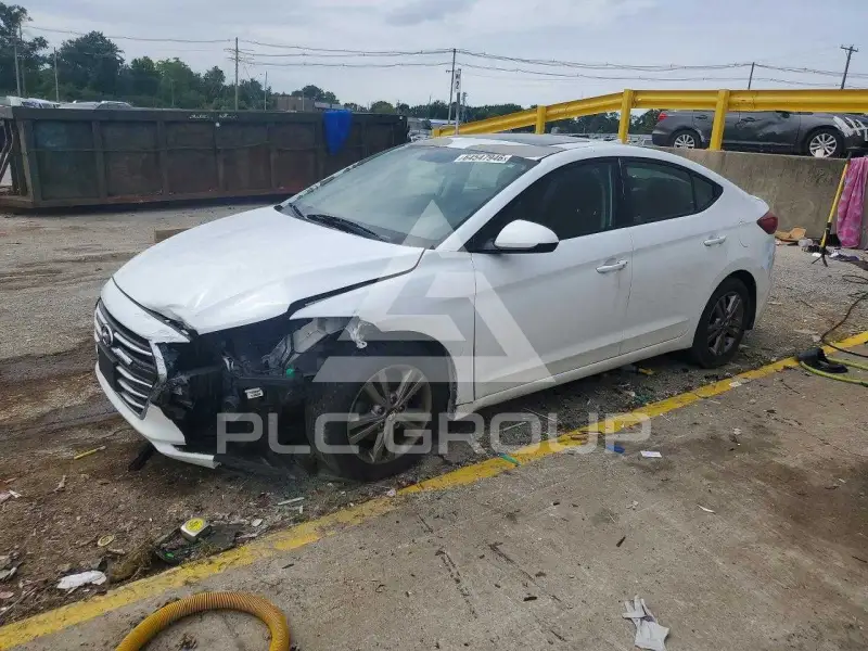 2018 Hyundai Elantra photo