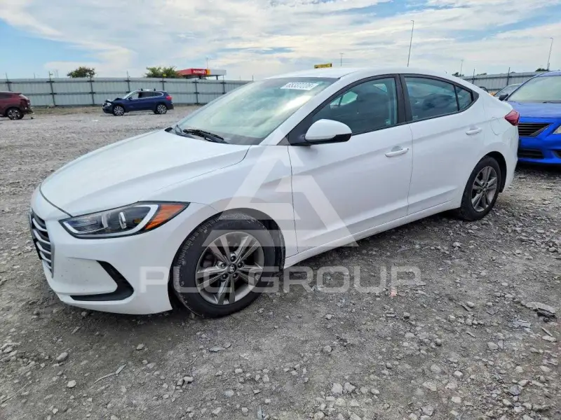 2018 Hyundai Elantra photo