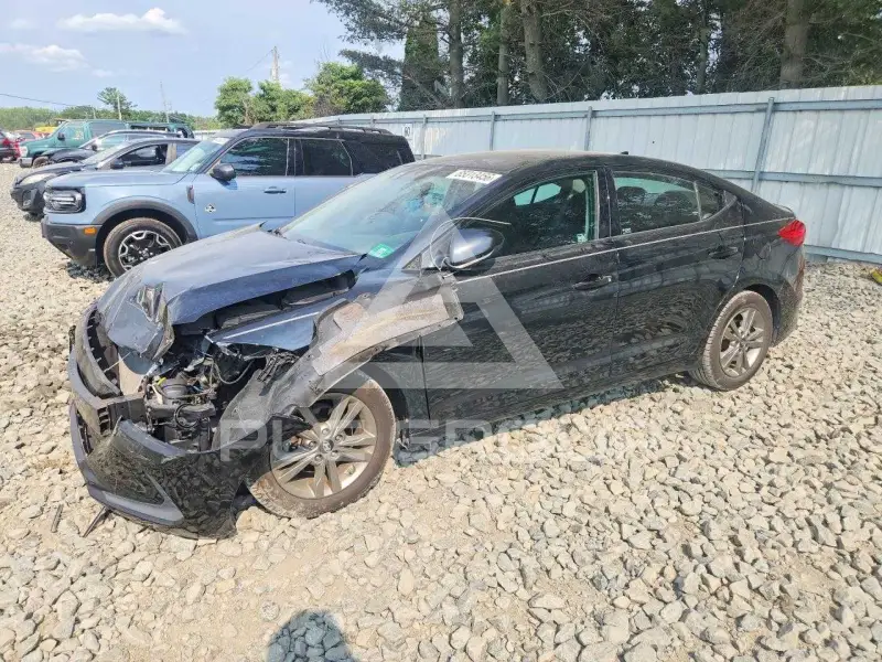 2018 Hyundai Elantra photo