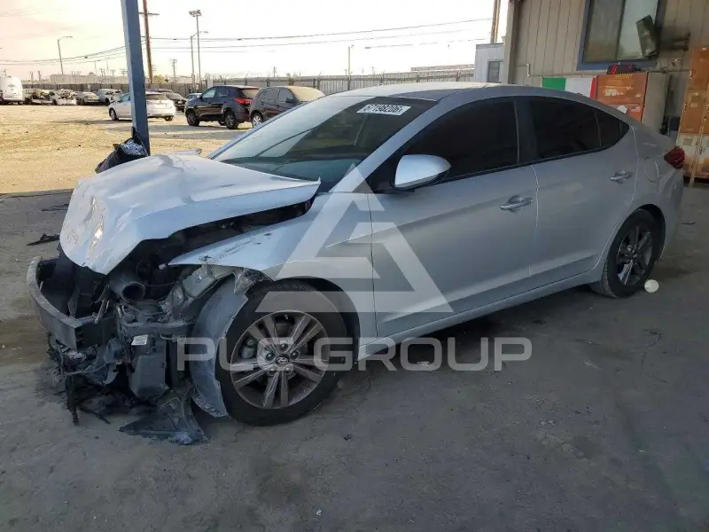 2018 Hyundai Elantra photo