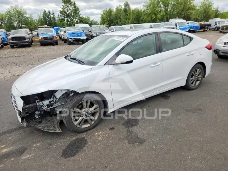 2018 Hyundai Elantra фото