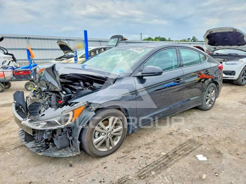 2018 Hyundai Elantra фото