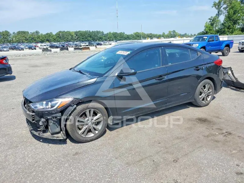 2018 Hyundai Elantra photo