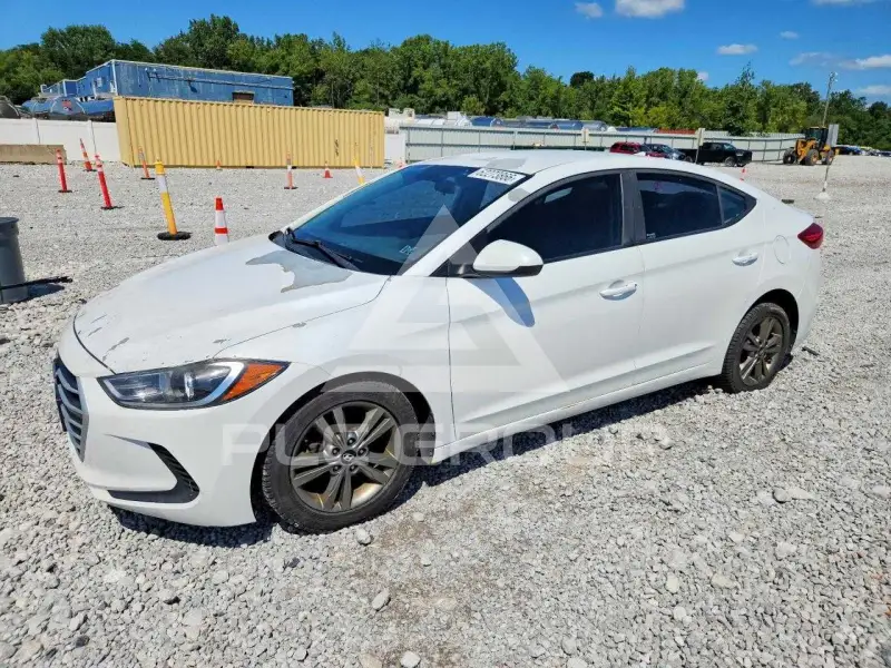 2018 Hyundai Elantra фото
