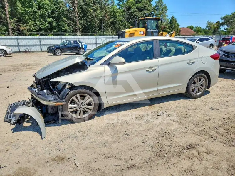 2018 Hyundai Elantra photo