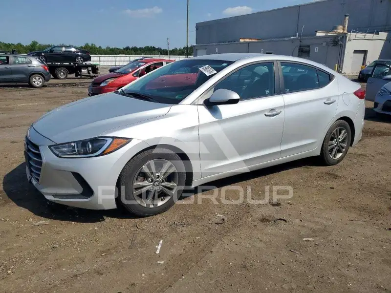 2018 Hyundai Elantra photo