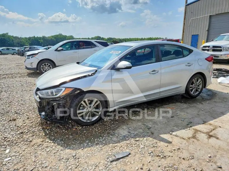 2018 Hyundai Elantra фото