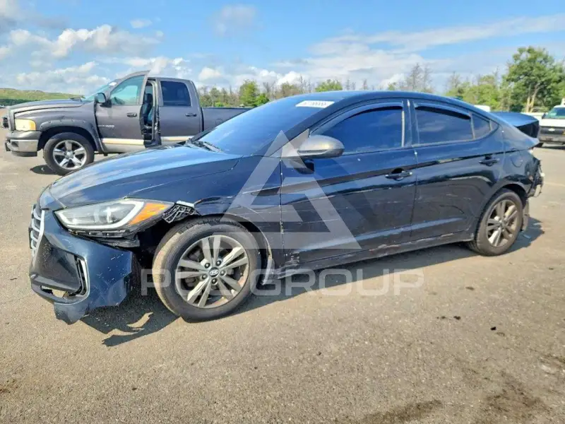 2018 Hyundai Elantra photo