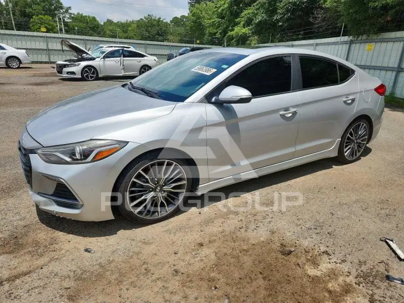 2018 Hyundai Elantra фото