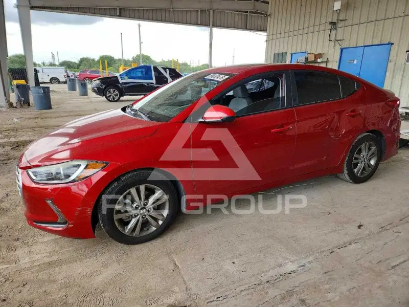 2018 Hyundai Elantra photo