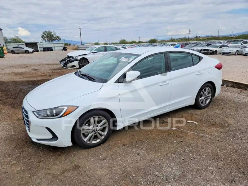 2018 Hyundai Elantra фото