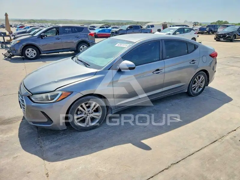 2018 Hyundai Elantra фото