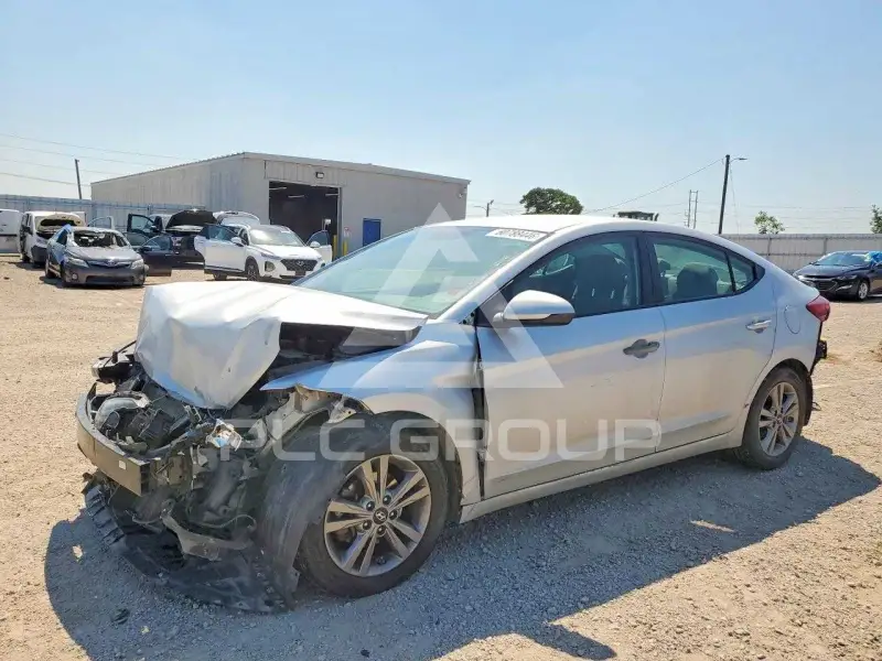 2018 Hyundai Elantra photo