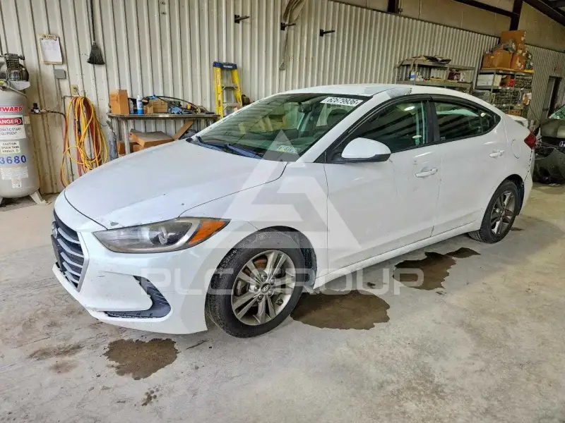 2018 Hyundai Elantra фото