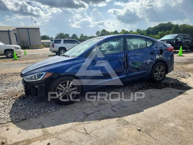 2018 Hyundai Elantra photo
