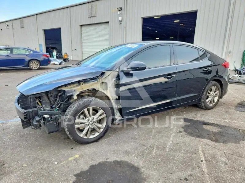 2018 Hyundai Elantra фото