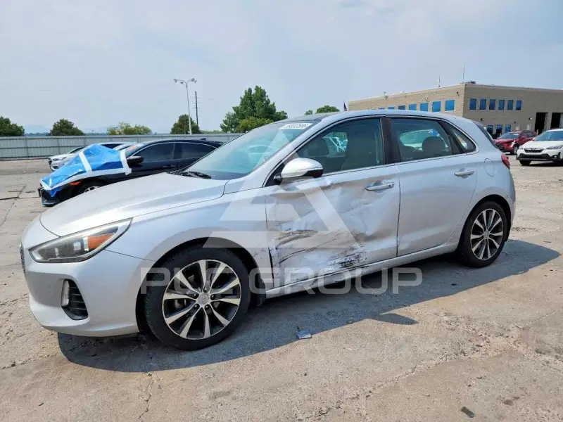 2018 Hyundai Elantra фото