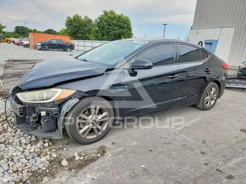 2018 Hyundai Elantra photo