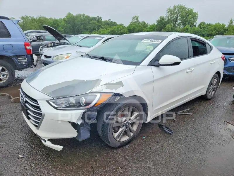 2018 Hyundai Elantra photo