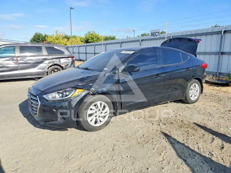 2018 Hyundai Elantra photo