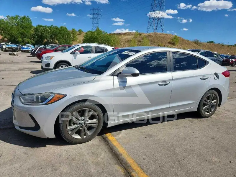 2018 Hyundai Elantra фото