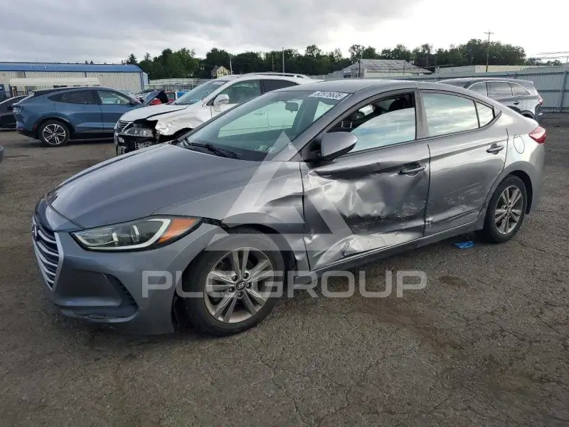 2018 Hyundai Elantra фото