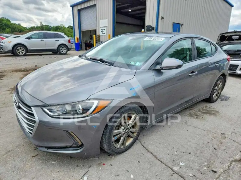 2018 Hyundai Elantra фото