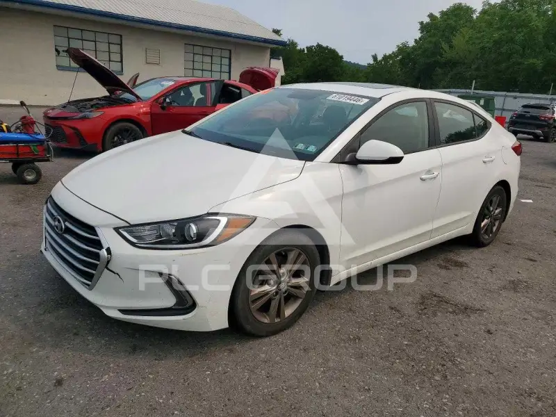 2018 Hyundai Elantra фото
