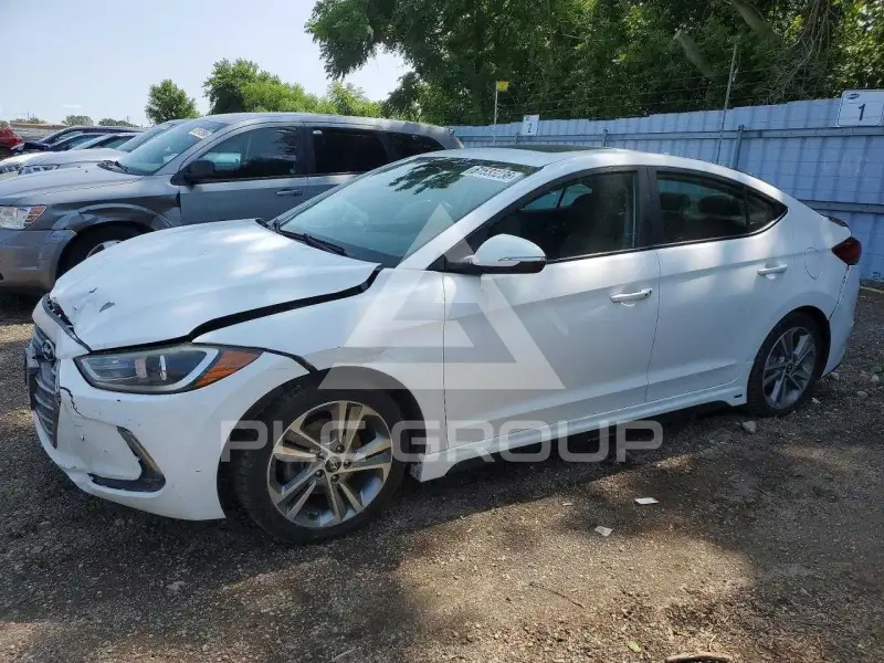 2018 Hyundai Elantra photo