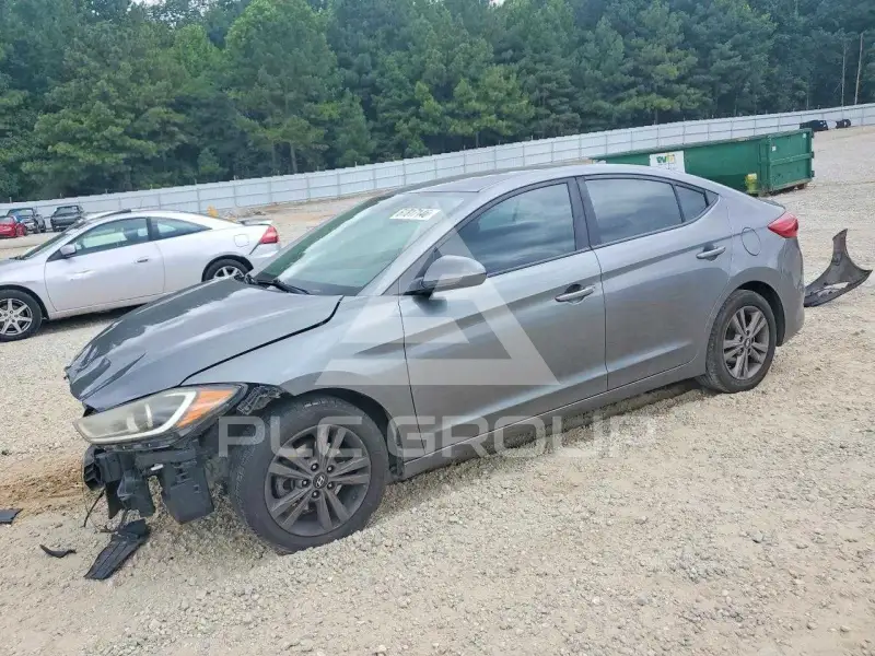 2018 Hyundai Elantra фото