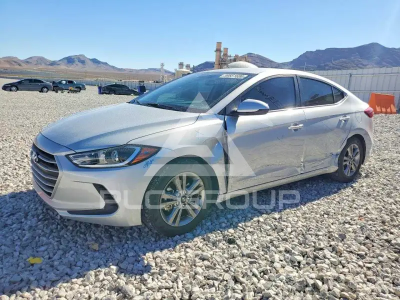 2018 Hyundai Elantra photo