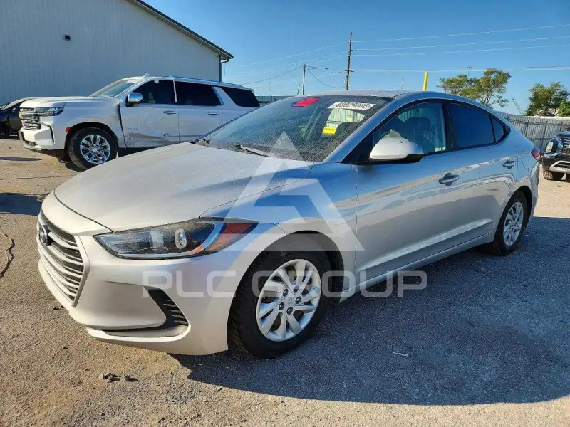 2018 Hyundai Elantra фото