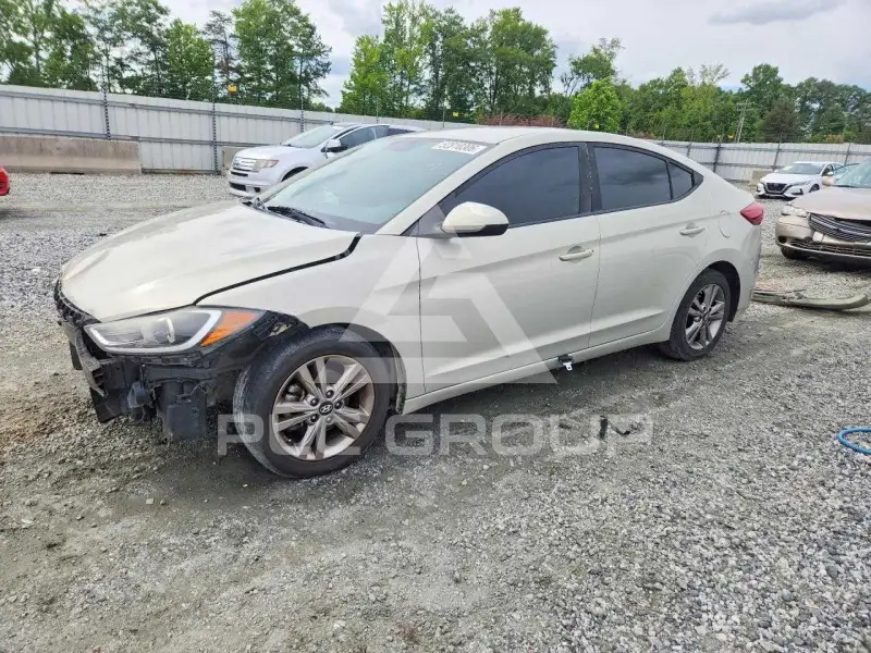 2018 Hyundai Elantra фото