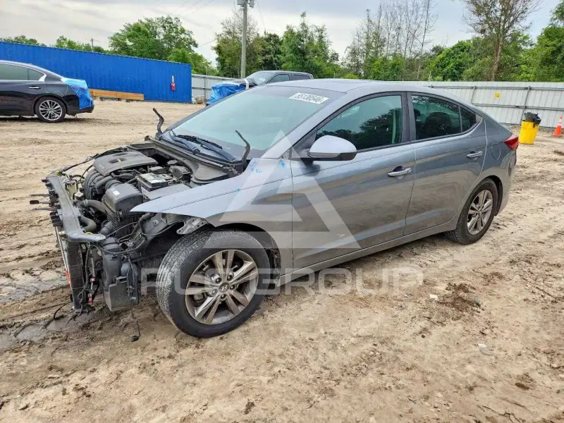 2018 Hyundai Elantra фото