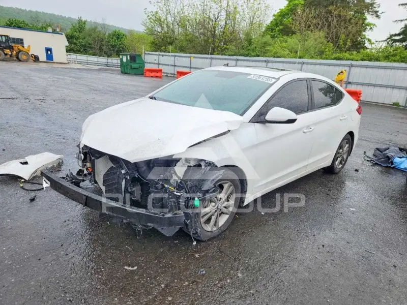 2018 Hyundai Elantra фото