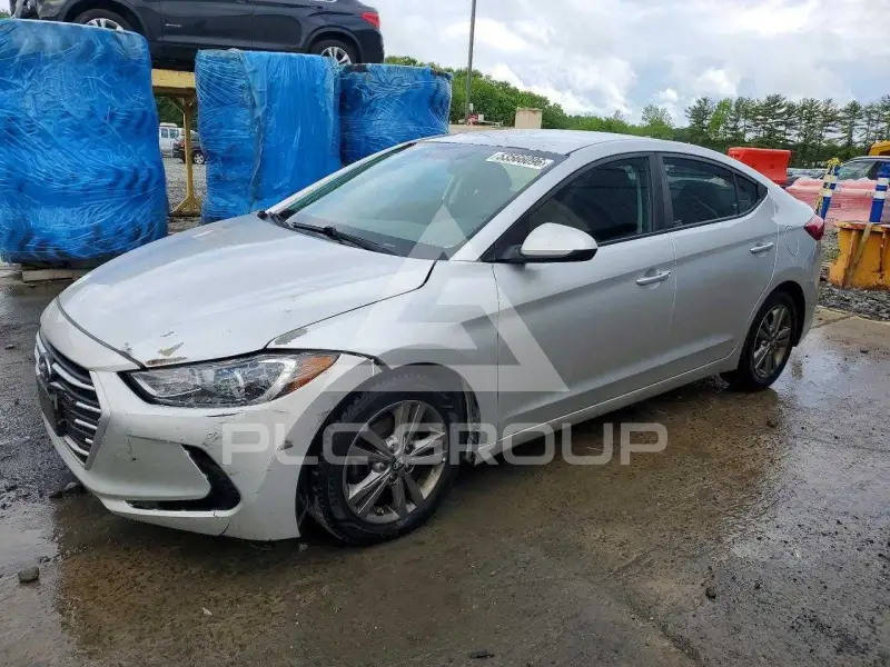 2018 Hyundai Elantra фото